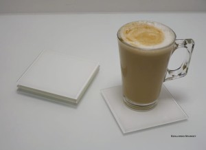 Podkładka szklana pod kubek extra biała